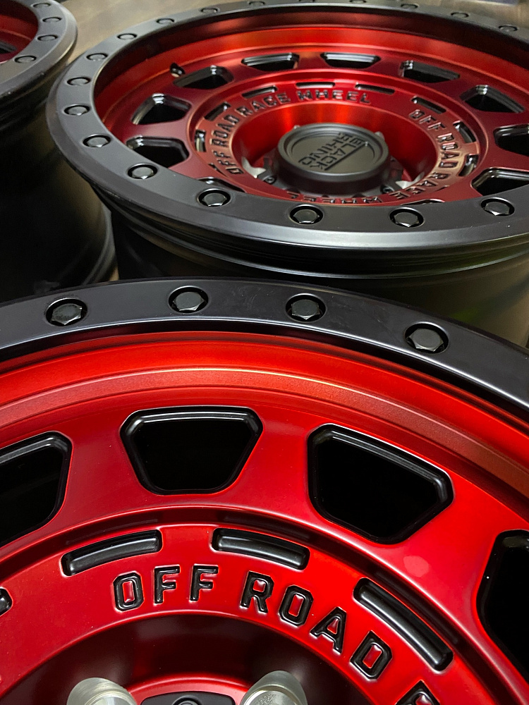 картинка Новые диски Black Rhino 1206 - R17 j8.5 ET0 6x139.7 red/black от магазина  StreetTuning