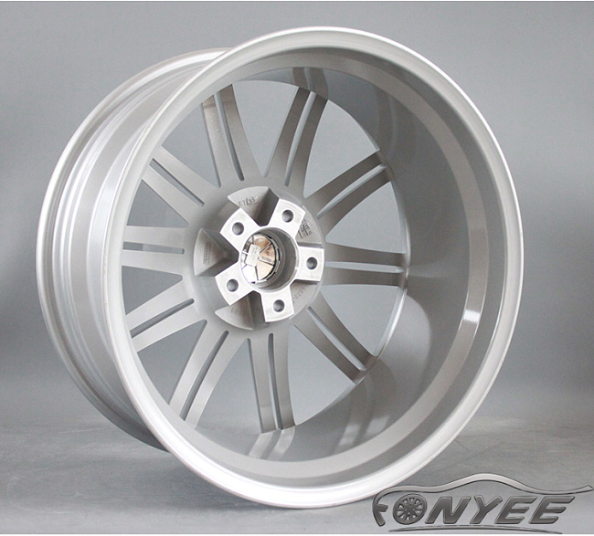 картинка Новые диски Vossen CV4 Replica R19 5X114,3 ET38 J9,5 серебро магазин  StreetTuning 