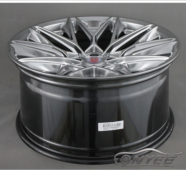 картинка Новые диски HRE P200 Replika R19 5X112 ET28 J8,5, серебристо-платиновые магазин  StreetTuning 