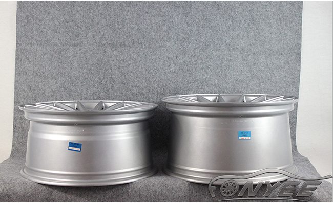 картинка Новые диски Vossen VFS2 Replica R18 5X120 ET35 J9,5 серебро магазин  StreetTuning 