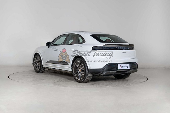 картинка Карбоновые молдинги дверей для Porsche Macan 95C 2024+, комплект магазин  StreetTuning 