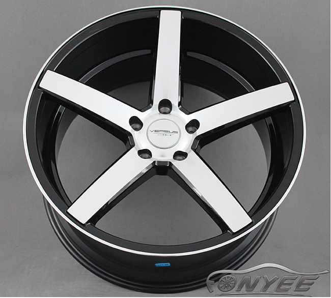 картинка Новые диски Vossen CV3 Replica R20 5X120 ET40 J10 черный глянец + серебро магазин  StreetTuning 