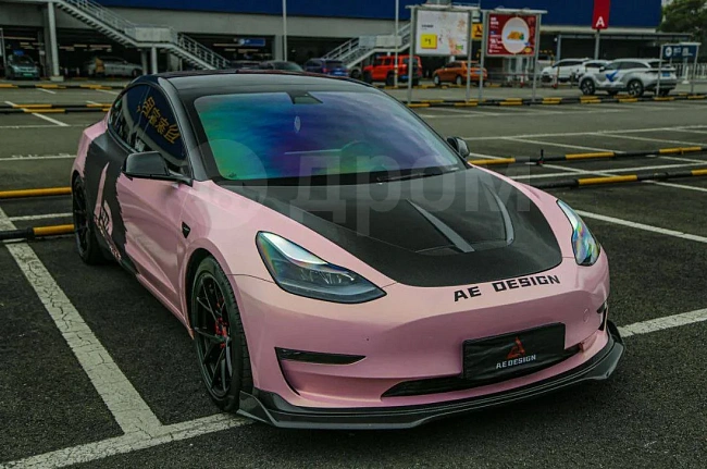 картинка Карбоновый капот для Tesla Model 3 магазин  StreetTuning 
