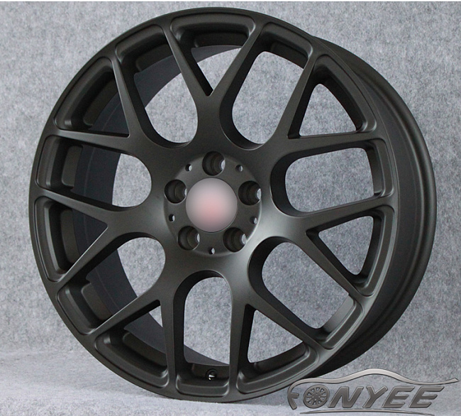 картинка Новые диски HRE P40SC Replika R18 5X120 ET35 J8, черные матовые магазин  StreetTuning 