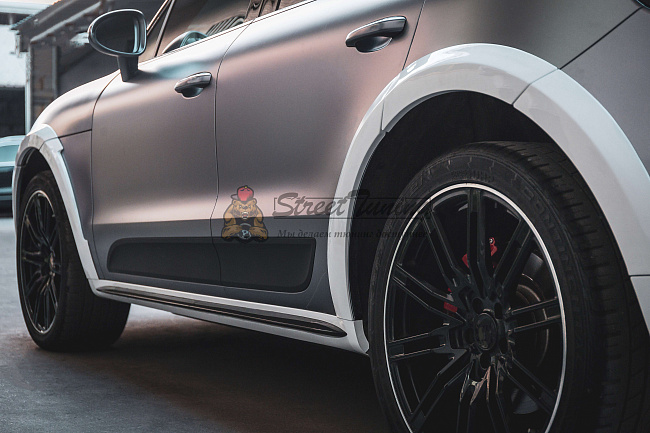 картинка Комплект расширителей колёсных арок TKT для Porsche Macan 95B.1/95B.2 (2014–2021) магазин  StreetTuning 