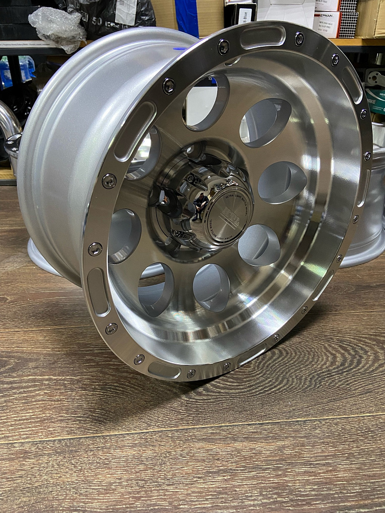 картинка Новые диски GT WHEEL Style R15 J8 et -30 5x139,7, серебро от магазина  StreetTuning