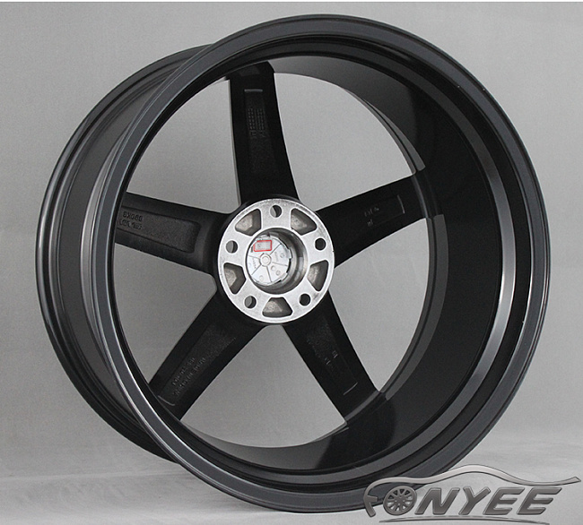 картинка Новые диски Vossen CV3 Replica R20 5X120 ET40 J10 черный глянец + серебро магазин  StreetTuning 