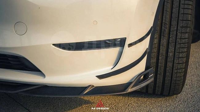 картинка Канарды на передний бампер для Tesla Model Y магазин  StreetTuning 