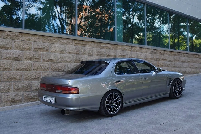 картинка Комплект обвеса Tourer Toyota Cresta 90 магазин  StreetTuning 