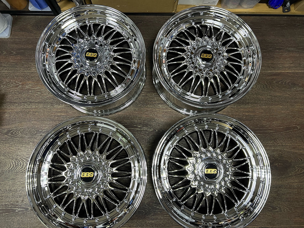 картинка Новые диски BBS RS R18 J8 ET20 5x100/5x120 хром от магазина  StreetTuning