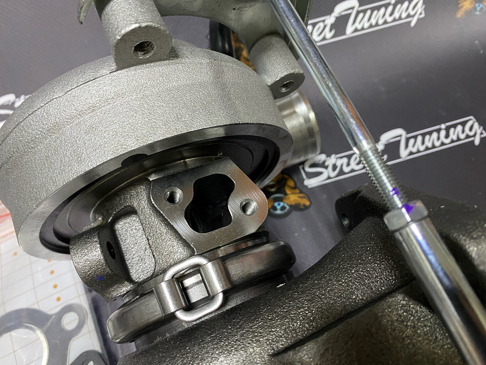 картинка Турбина MaXpeedingrods Toyota Land Cruiser 4-Runner 3.0L 1KZ-T CT12B от магазина  StreetTuning
