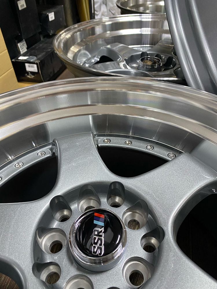 картинка Новые диски SSR SP1 R17 J9 ET20 5X100/5x114.3, Hyper Black от магазина  StreetTuning