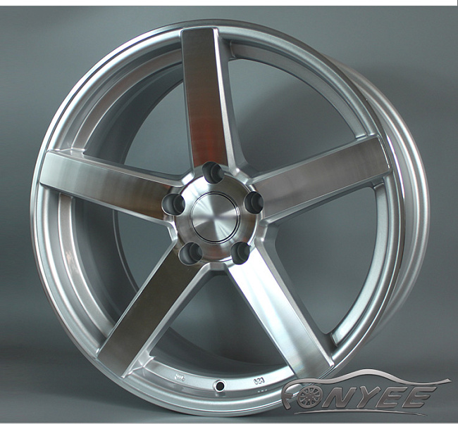 картинка Новые диски Vossen CV3 Replica R20 5X112 ET40 J10 серебро магазин  StreetTuning 