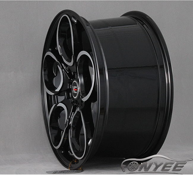 картинка Новые диски KE Flow Forming модель 3 R18 5X112 ET35 J8,5 черный + серебро магазин  StreetTuning 