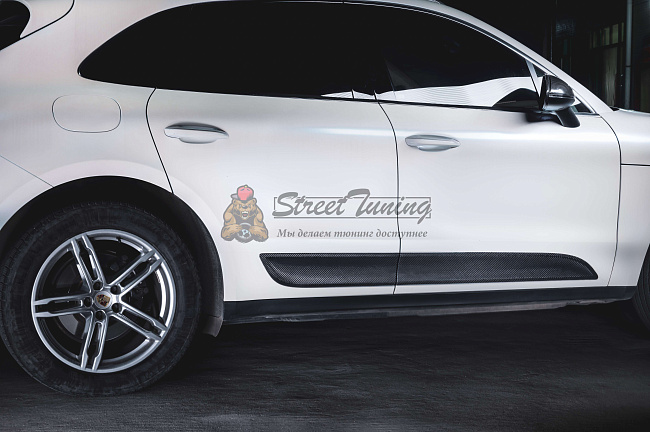 картинка Карбоновые молдинги дверей для Porsche Macan 95B.1/95B.2/95B.3 (2014+), комплект магазин  StreetTuning 