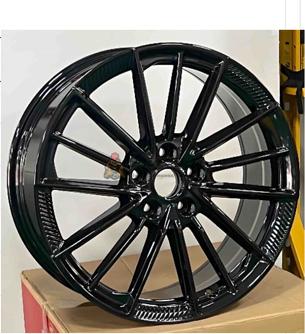 картинка Диски AMG  Style  R19 8J ET46 5X114.3 Black магазин  StreetTuning 