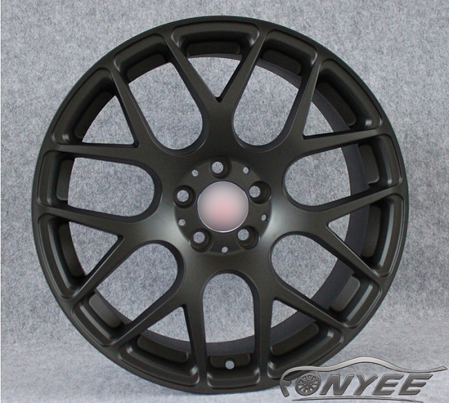 картинка Новые диски HRE P40SC Replika R18 5X120 ET35 J8, черные матовые магазин  StreetTuning 
