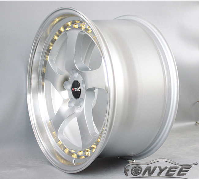 картинка Новые диски Rotiform TMB Flat R17 5х114,3 ET40 J7,5 серебро + полированная полка магазин  StreetTuning 