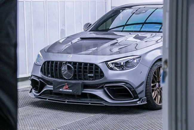 картинка Сплиттер (губа) на передний бампер для Mercedes Benz W213 E63 магазин  StreetTuning 