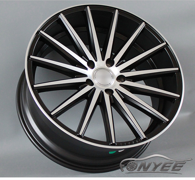 картинка Новые диски Vossen VFS2 Replica R19 5X112 ET35 J9,5 черный мат + серебро магазин  StreetTuning 