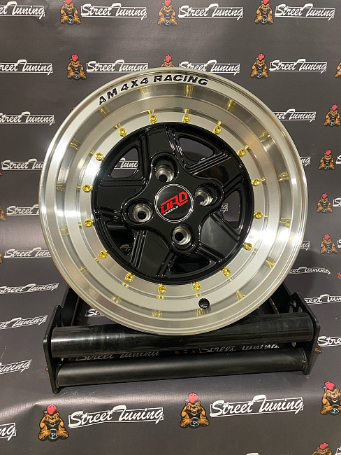 картинка Новые диски 4х4 Racing R13 J7 ET (-10) 4x100 черные с серебристой полкой магазин  StreetTuning 