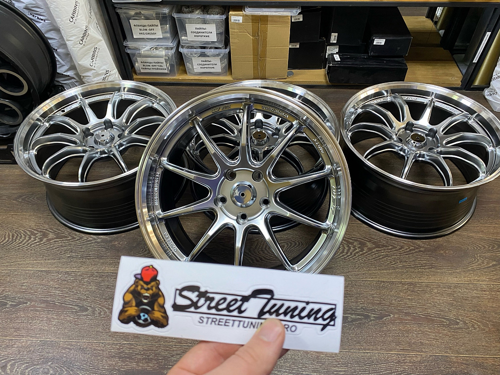 картинка Новые диски RAYS R18 J8.5 ET33 5X114.3, Hyper Black от магазина  StreetTuning