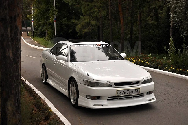 картинка Комплект обвесов Hippo Sleek для Toyota Mark 2 90 магазин  StreetTuning 