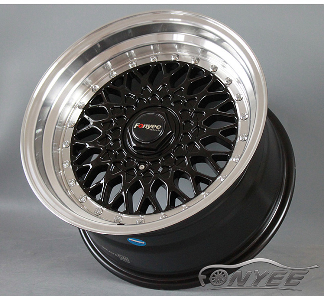 картинка Новые диски BBS RS R14 4X114,3/4X100 ET30 J6 черные + полированная полка магазин  StreetTuning 