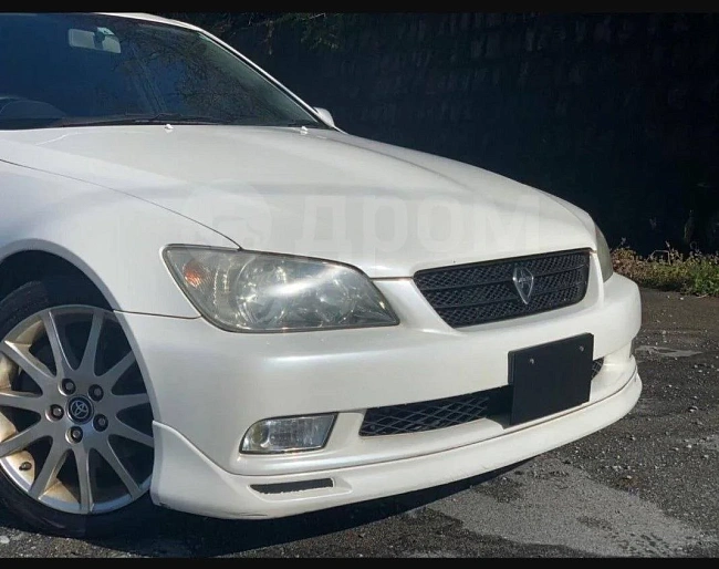 картинка Накладка на передний бампер Altezza Gita для Toyota Altezza магазин  StreetTuning 