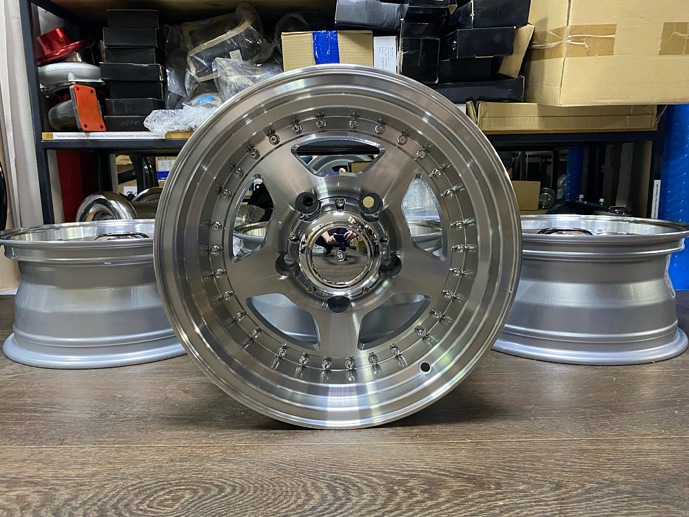 картинка Новые диски MVF Style R15 J7 ET (-25) 5X139.7 ЦО 108 от магазина  StreetTuning