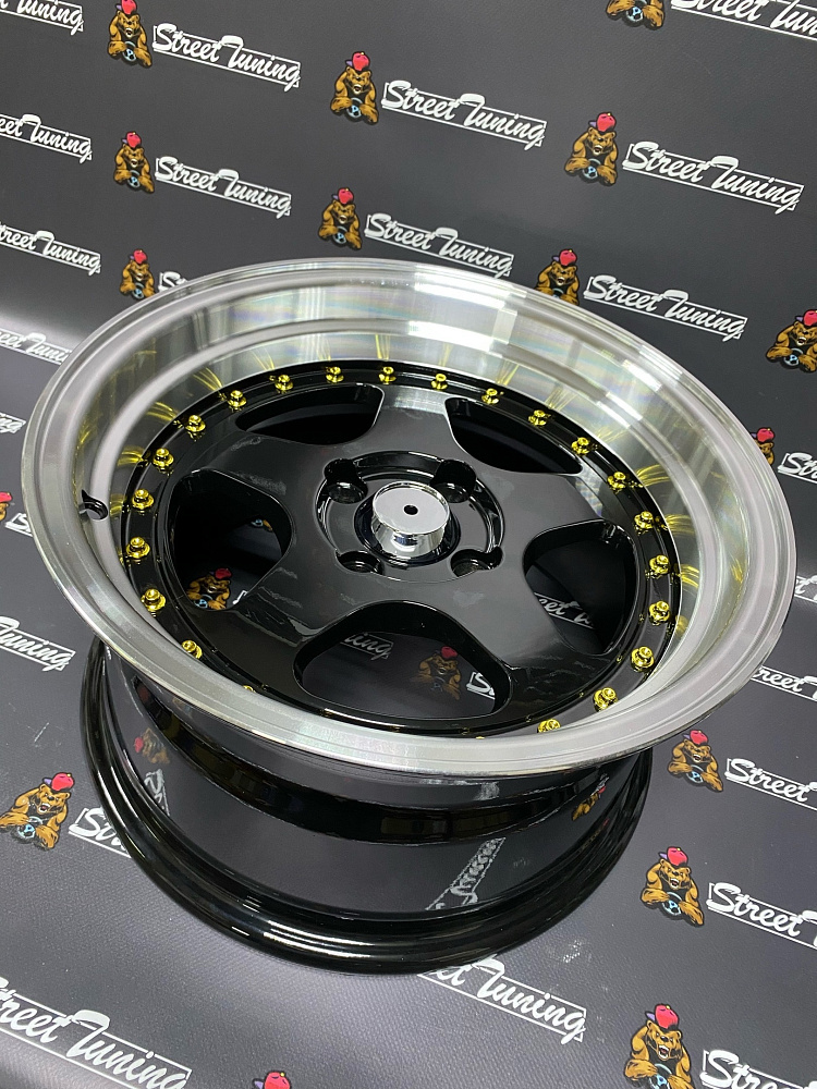 картинка Новые диски Rotiform R15 J8 ET20 4x100 Black + Silver от магазина  StreetTuning